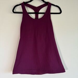 Lululemon racerback tank top size M/L